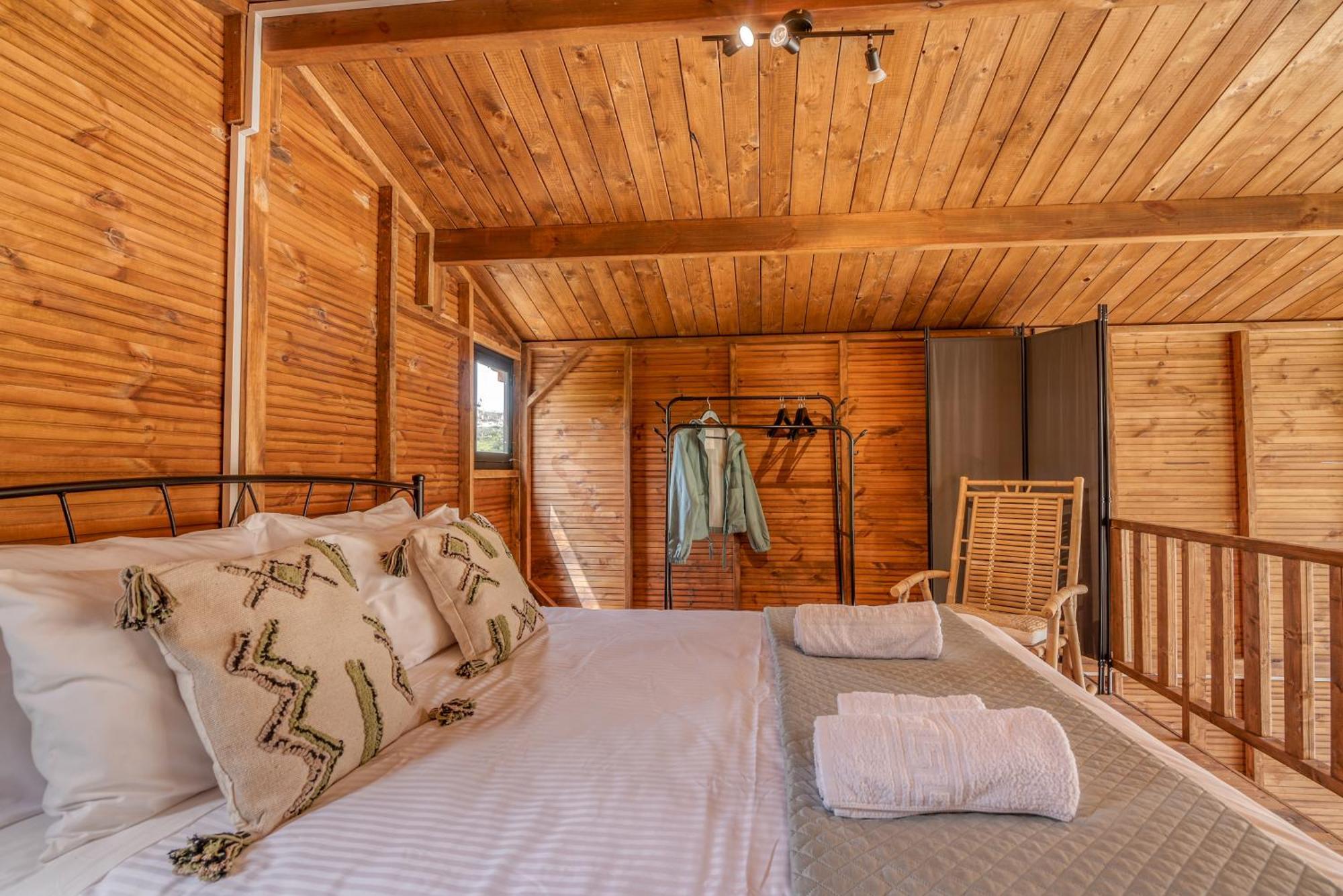 Wooden House Apartments Kalathenai Extérieur photo